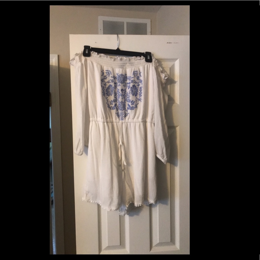 White off the shoulder Romper
